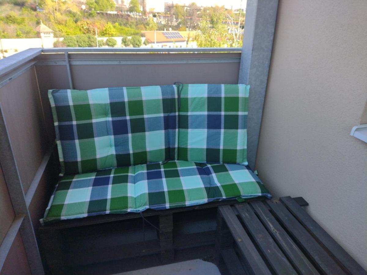 Apartman Barborka Apartment Зноймо Екстериор снимка